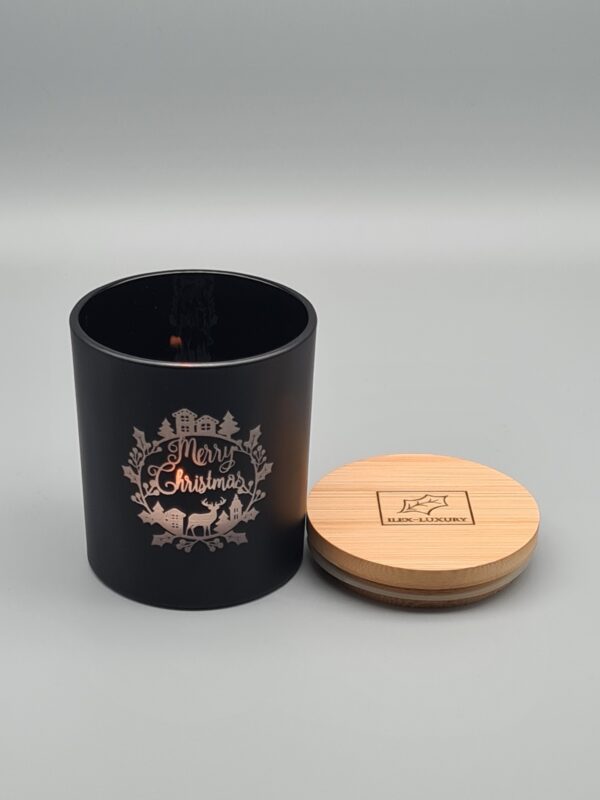 Matzwarte Theelichthouder met Kersttafereel